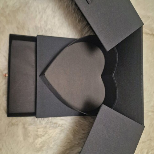 Box with compartments like new, black, ideal for jewelry