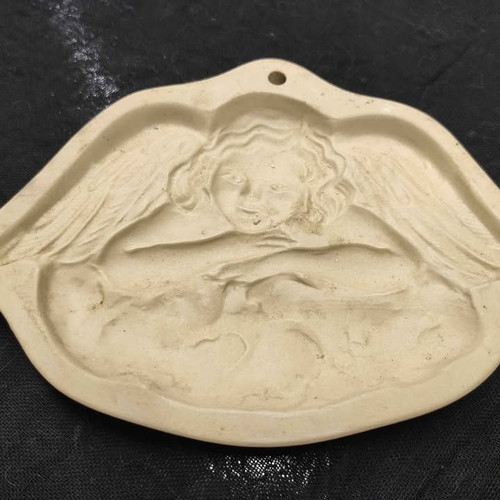 Ceramic cookie molds used, set of 4 large American vintage