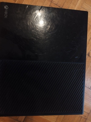 Xbox One console