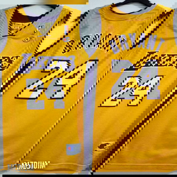 Kobe Bryant Los Angeles Lakers NBA basketball medium black mamba 24 champion