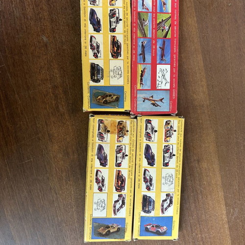 Vintage assembled model cars set