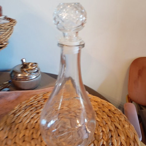 Vintage glass decanter like new, thick glass