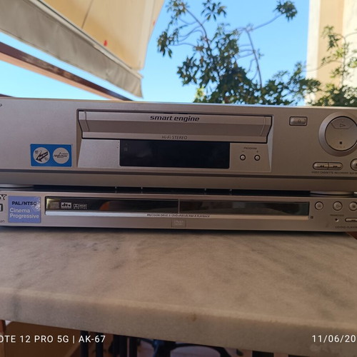 Sony DVD and Video Player like new