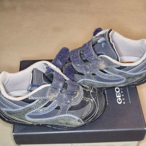Geox Savage kids' athletic shoes size 25 used, blue
