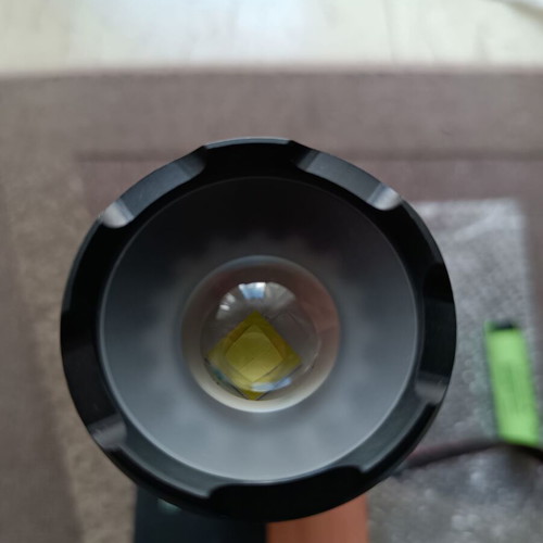 Flashlight with zoom LED CREE XHP70 and USB charging new