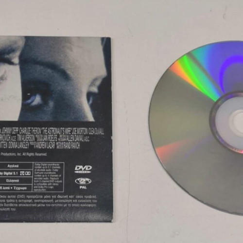 The Astronaut's Wife DVD like new, action thriller with subtitles