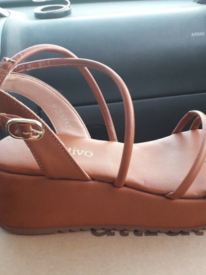Attrattivo brown sandals like new, size 36
