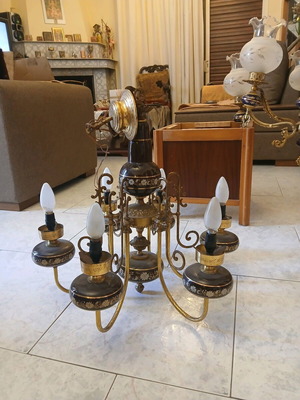 Ceiling light used