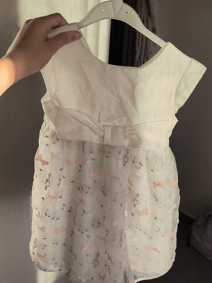 Mayoral dress for 5-year-old girls like new, white and gold, size 110 cm