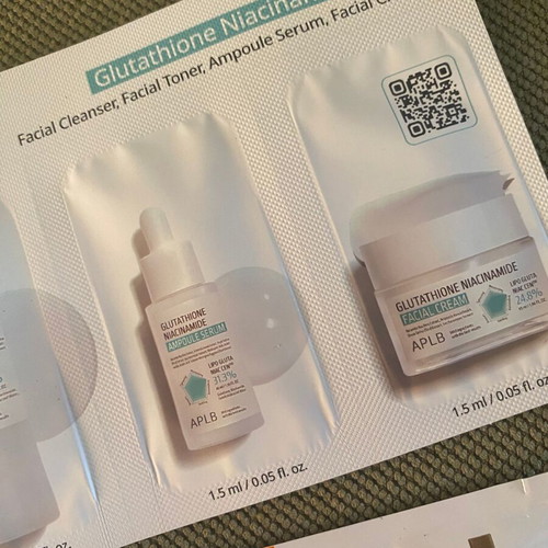 APLB Glutathione Niacinamide Line kit for weekend travel, new