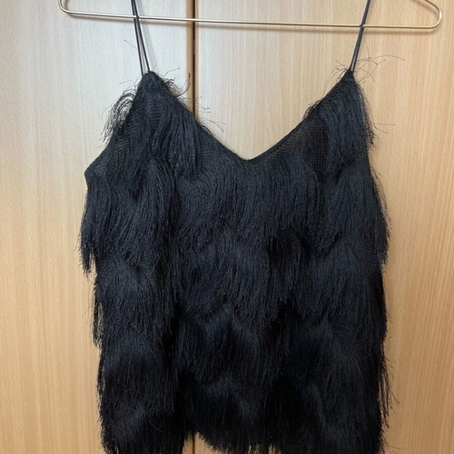 Top black with straps and fringes like new, size XS, Bershka