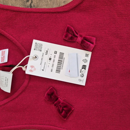 Zara knitted dress new, red, for 3 years old