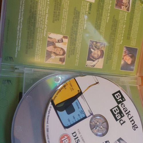 Breaking Bad season 1 DVD like new with English subtitles and slipcover