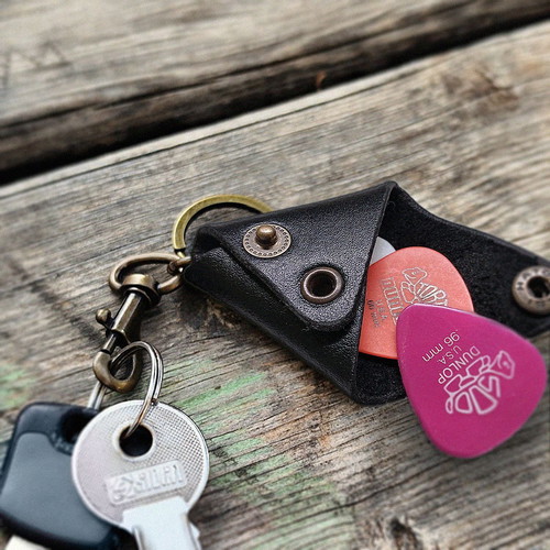 Handmade keychain case by Cabotin leather artisan new