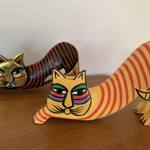 Decorative wooden cat set new, hand-painted, pack of two