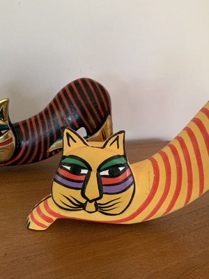 Decorative wooden cat set new, hand-painted, pack of two