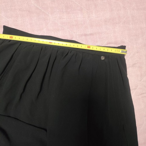 Amy Gee black skirt like new, sizes M and L