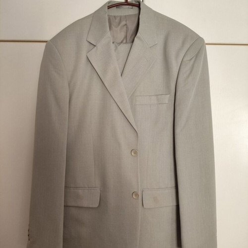 Pier Ferri suit new, beige, jacket size 52 trouser size 48