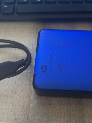 Εξωτερικός δίσκος Western Digital Passport 1TB USB 3.0 σαν καινούργιος