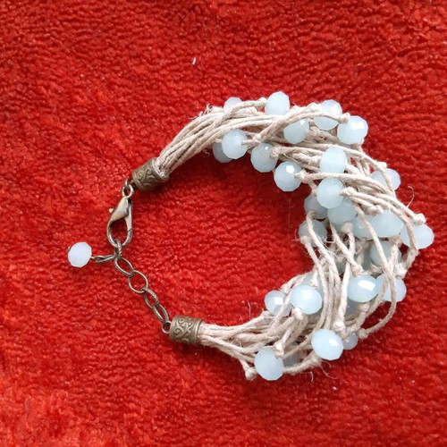 Bracelet with crystals and linen used
