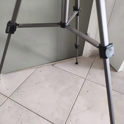 Optex T165 Photo-Video-Digital Tripod like new