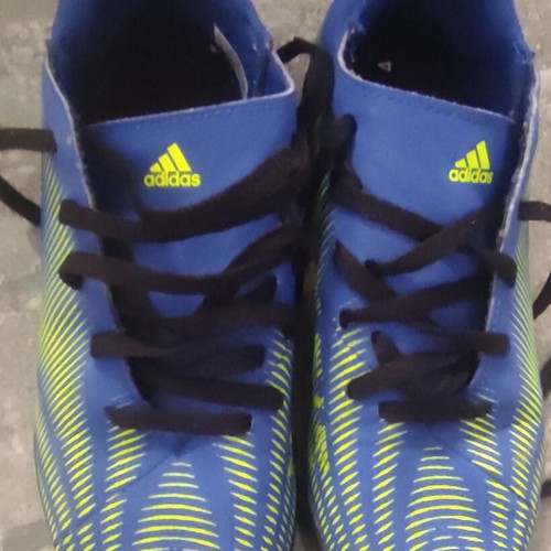 Adidas size 35 athletic shoes, blue and black
