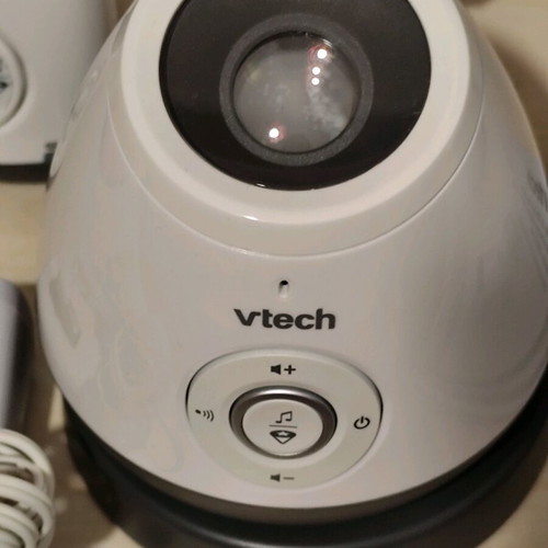Vtech baby monitor with lullabies and ceiling projections used