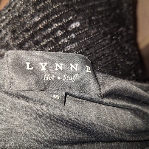 Lynne black velvet one shoulder crop sequin top size 40