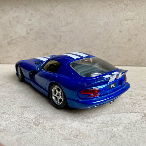 Viper GTS Dodge metal model 1/24 Burago