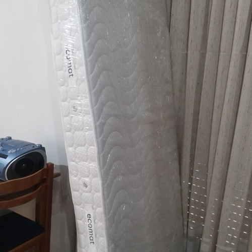 Eco-Mat Coral Mattress 90×200cm like new, 1 year use