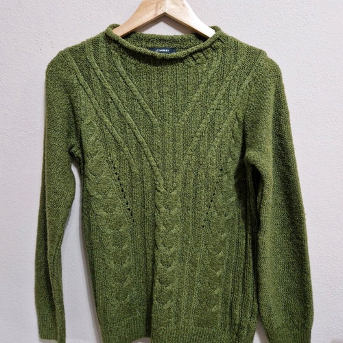Green Sweater like new, green, size S
