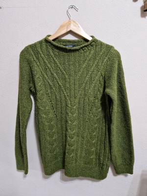 Green Sweater like new, green, size S