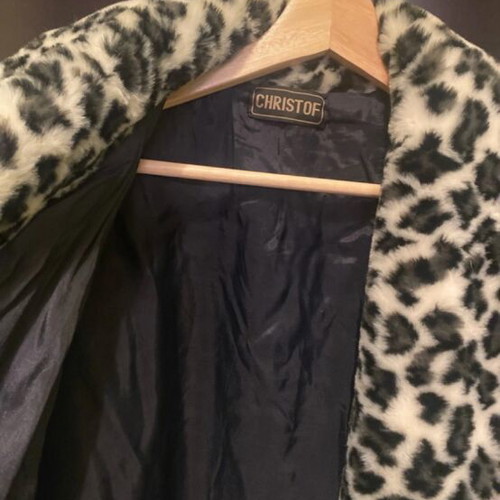 Eco fur like new, size L, black and gray