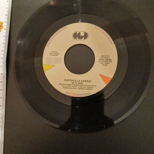 Raffaella Carra 45 RPM record used, Pop