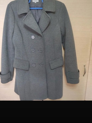 Women's gray coat like new, size XXL