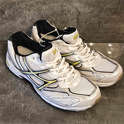Crivit Sports Running Shoes New Size 42 White and Gray