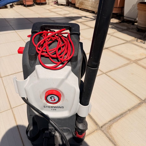 Sterwins 135B Pressure Washer 2000 W used, needs gasket replacement