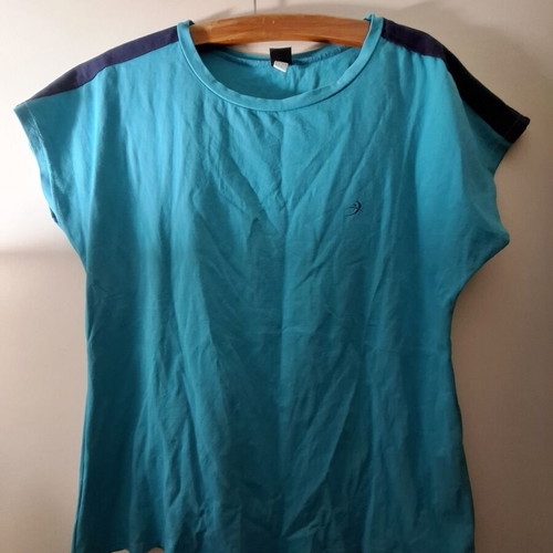 Knox turquoise t-shirt like new, size XXL