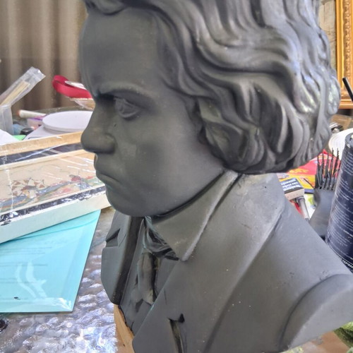 Beethoven Gypsum Bust by Spyros Goggakis like new, signed, 30cm