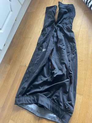 Adidas leggings used, size M, black