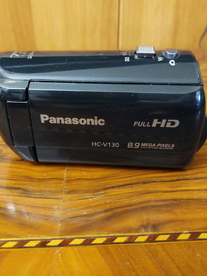 Panasonic HC-V130 Full HD Camera like new