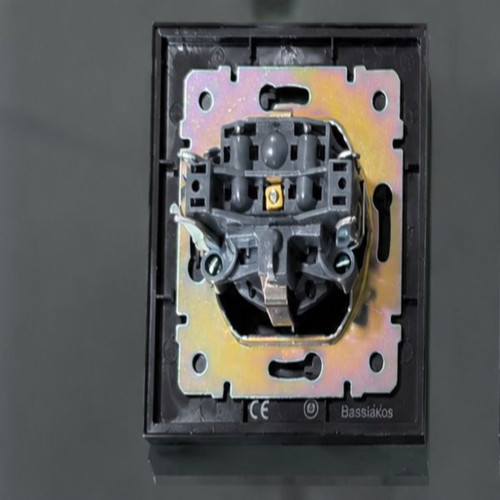 Schuko Flush-Mount Single Socket Black Glass Nefeli Glossy Effect Pack of 3 New