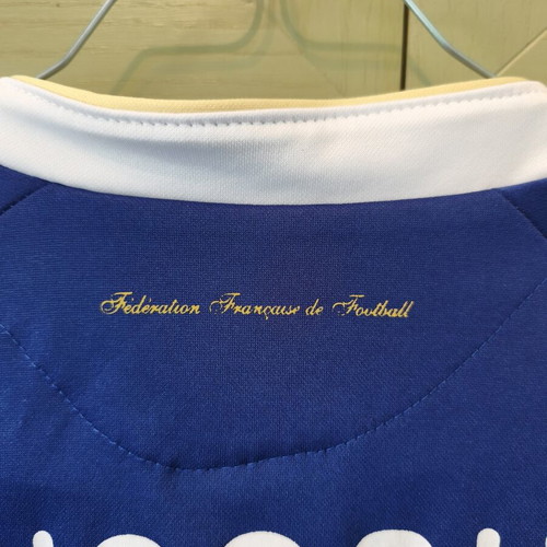 France Football Jersey Thierry Henry No. 12 like new, official replica, size 12 years