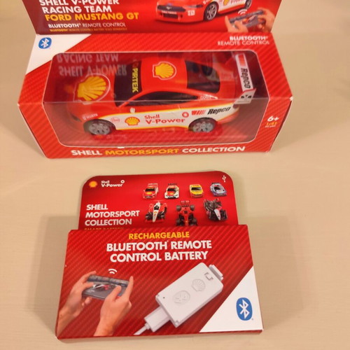 Shell V-Power Racing Team Ford Mustang GT remote control car with battery