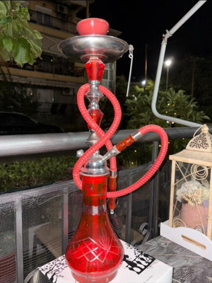 Medium-sized hookah with tongs and charcoal gift