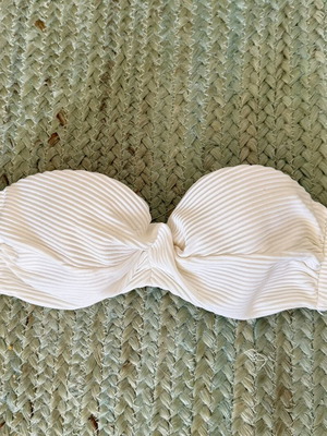 White Ribbed Bandeau Bikini Top used, strapless, adjustable back