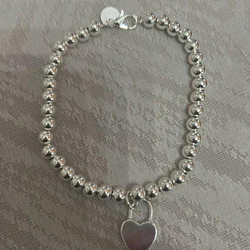 Steel bracelet like new, silver color