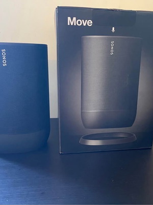 Sonos Move portable Bluetooth speaker like new with box and charger