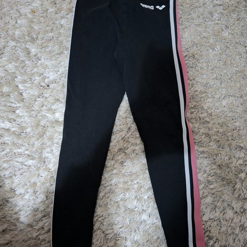 Arena leggings for 6-year-old girl like new, black