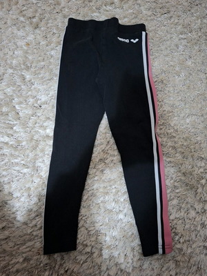 Arena leggings for 6-year-old girl like new, black